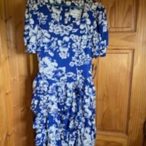 Womens dress size 10. New with tags